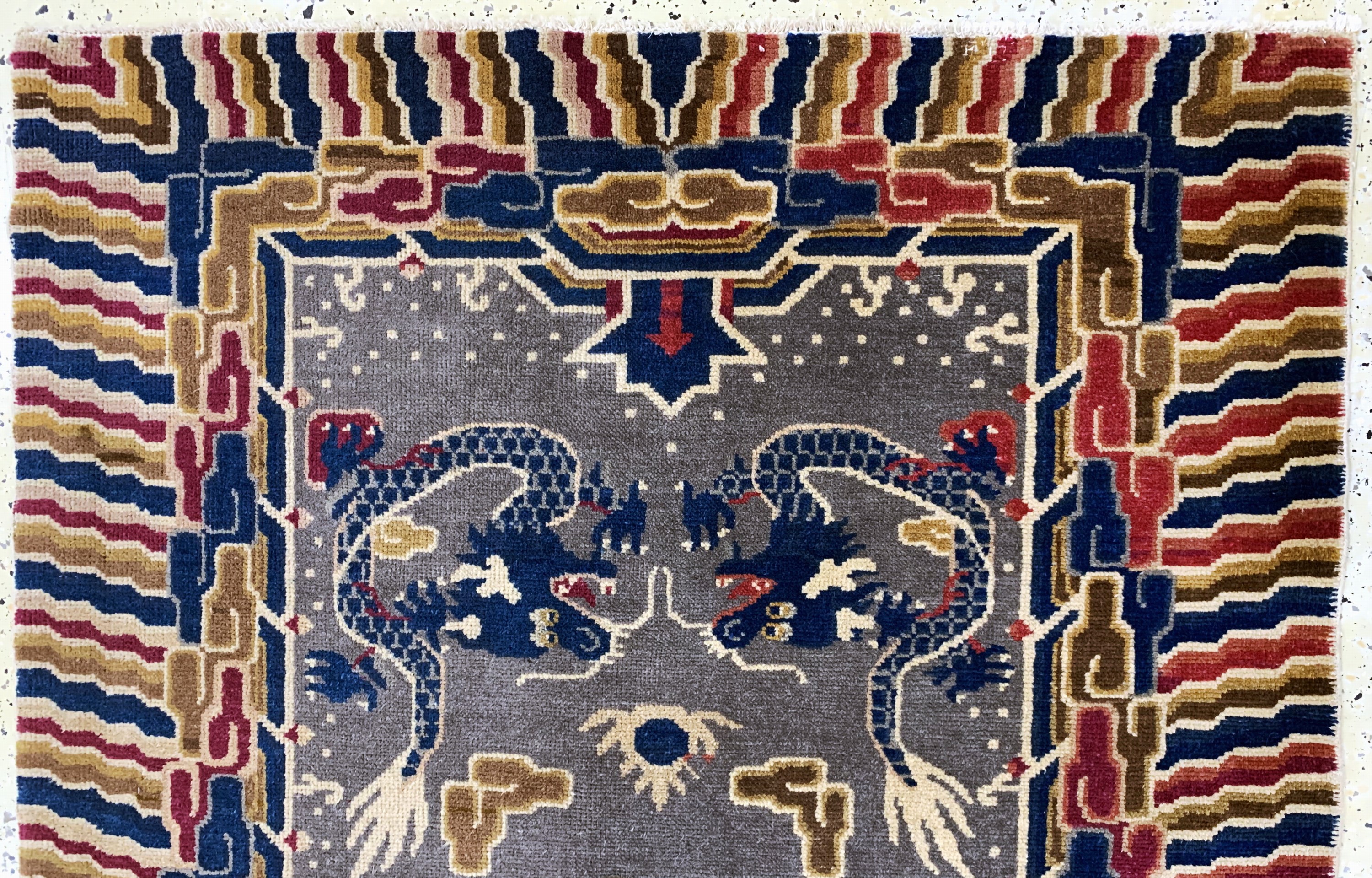 Detail a: Ning-Hsia"Drachen-Teppich", China, um 1900,Wolle auf Baumwolle, ca. 205 x 130 cm, EHZ: 2