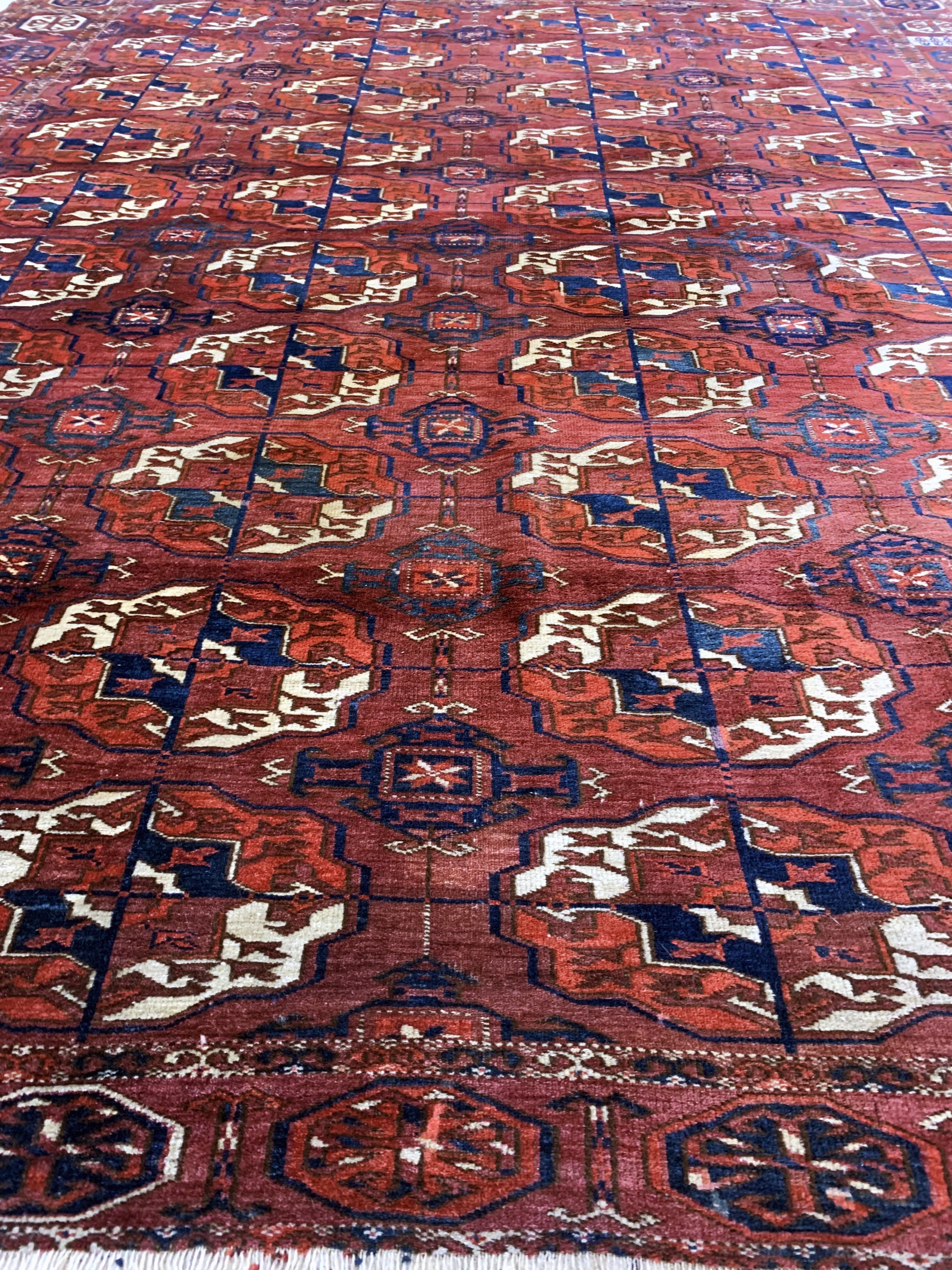 Detail f: Tekke"Hauptteppich"antik, Turkmenistan, 19.Jhd, Wolle auf Wolle, ca. 235 x 200 cm, EHZ: 3