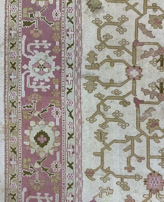 27008573d - Antiker Uschak, Türkei, um 1900, Wolle auf Wolle, ca. 437 x 370 cm, EHZ: 4