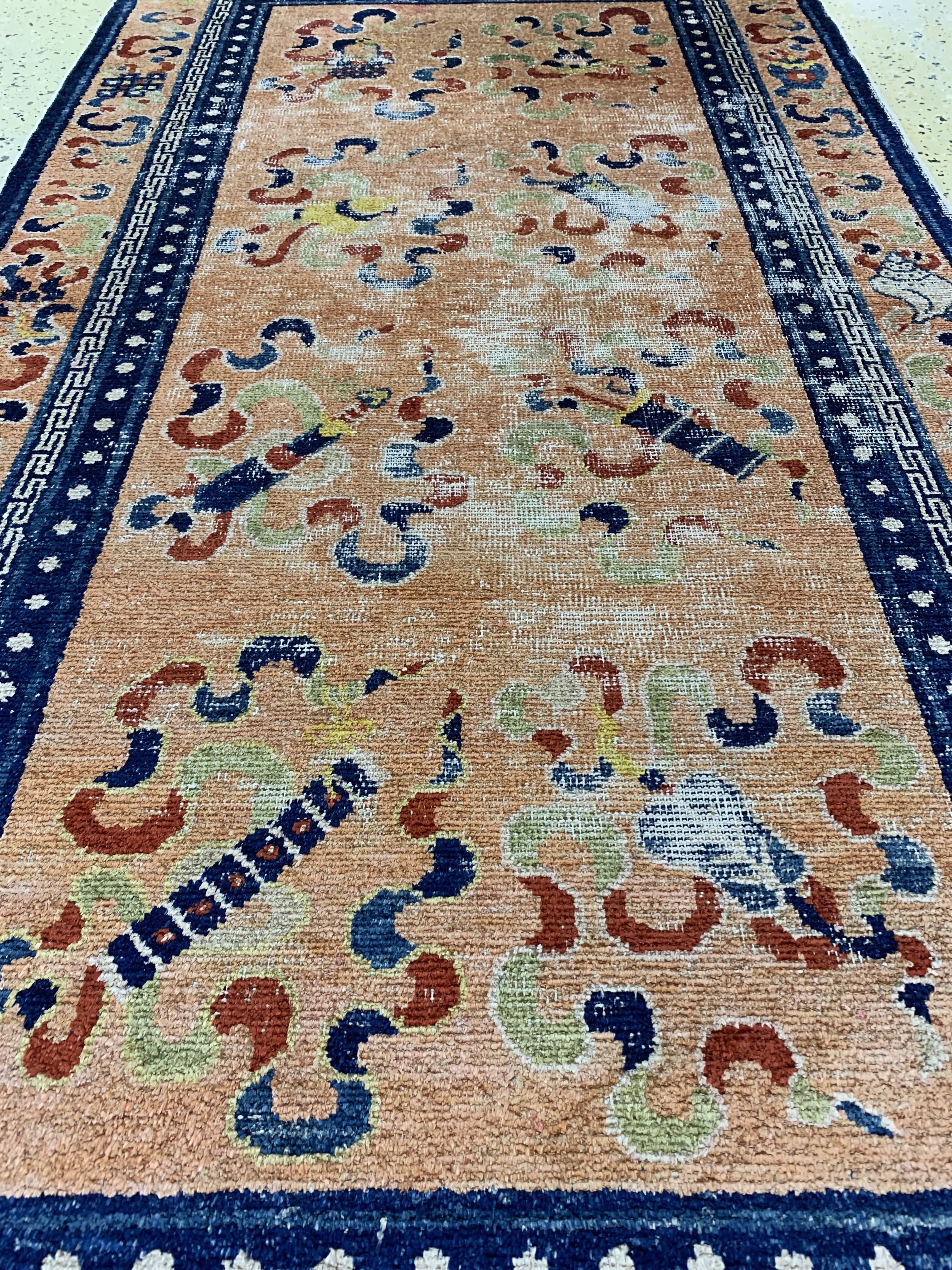 Detail d: Seiden Ning-Hsia antik, China, um 1900, Seide auf Baumwolle, ca. 175 x 92 cm, EHZ: 3