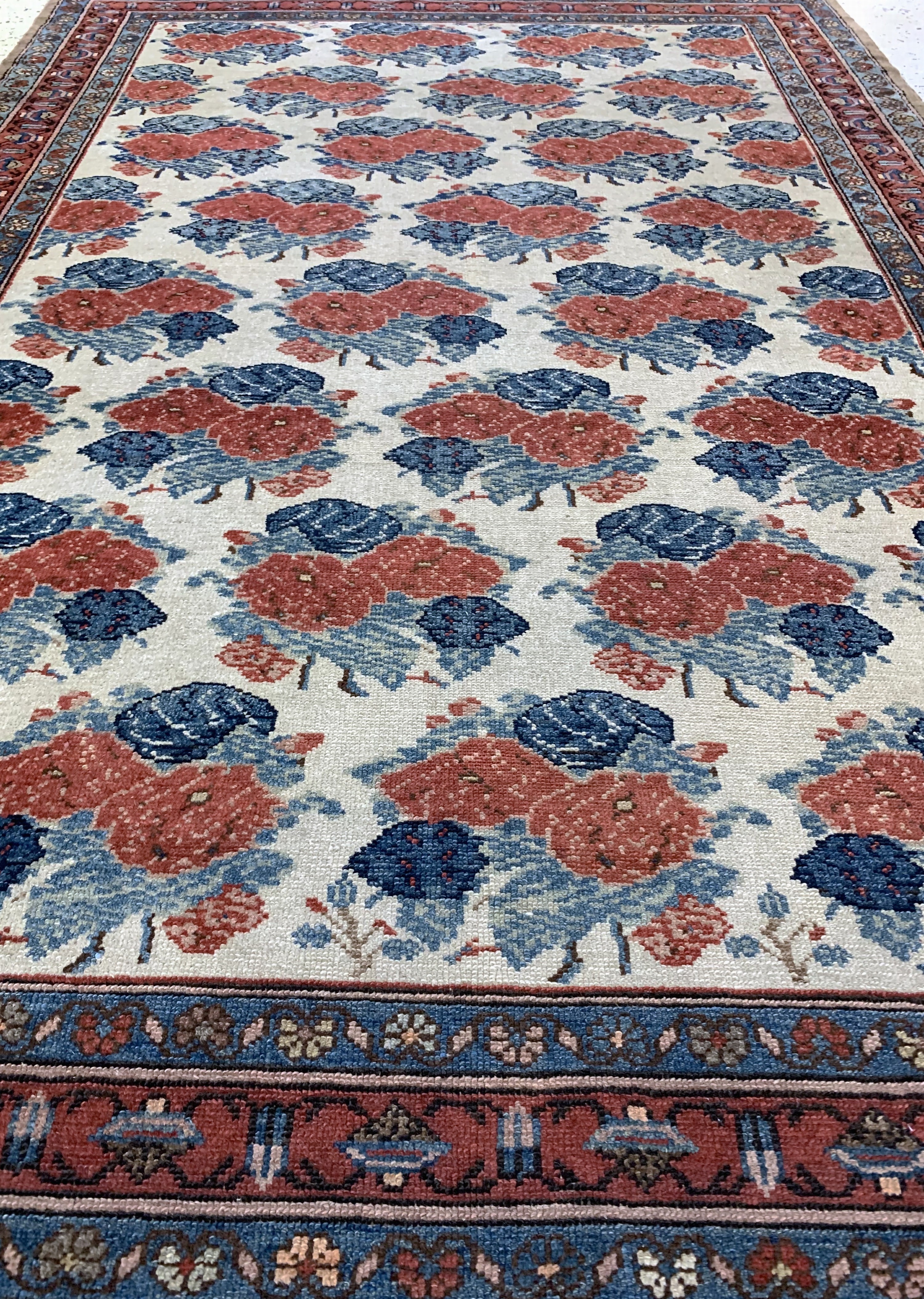 Detail e: Antiker Malayer, Persien, um 1900, Wolle auf Baumwolle, ca. 193 x 135 cm, EHZ:(gleichmäßig dünn)