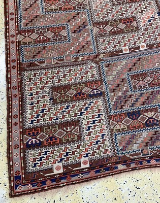 27009890g - Sileh´Drachen-Sumakh´, Kaukasus, um 1900, Wolle auf Wolle, ca. 270 x 200 cm, EHZ: 2, ...