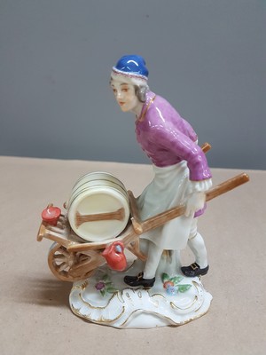 27010141a - Porzellanfigur, Meissen, 20. Jh., Weinverkäufer aus der Serie: Crie de Paris, Entw. von ...