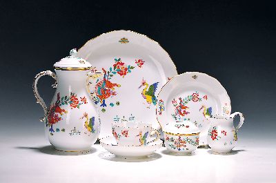 Image Kaffeeservice, Meissen, 20. Jh., 1. Wahl, Kakiemondekor mit Kranich und Löwen, bunt ...