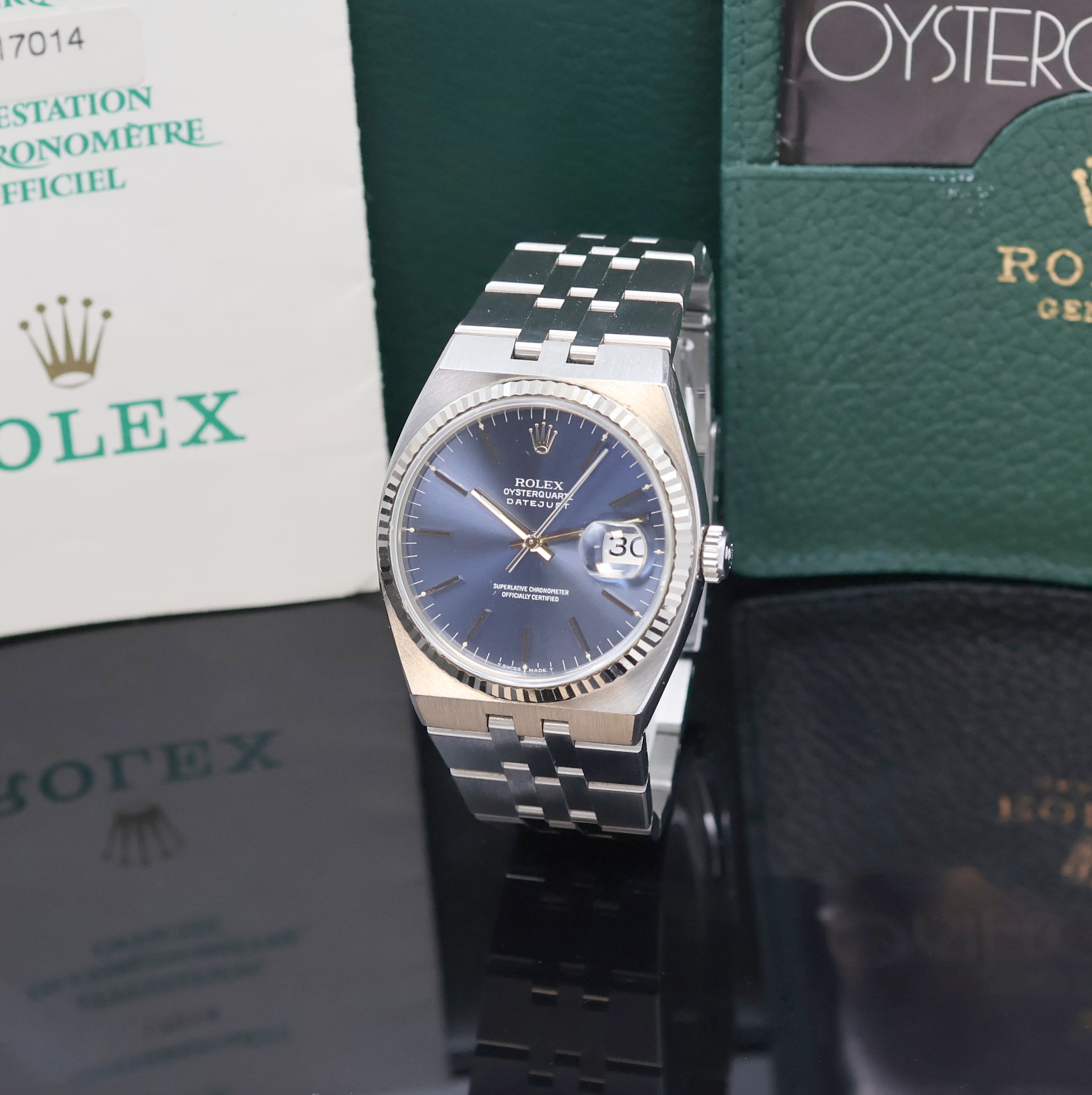 Detail b: ROLEX Oysterquartz Datejust Herrenarmbanduhr Referenz 17014, Schweiz verk. lt. beil. Zertifikat 02/1998, Chronometer der Superlative in Edelstahl ...