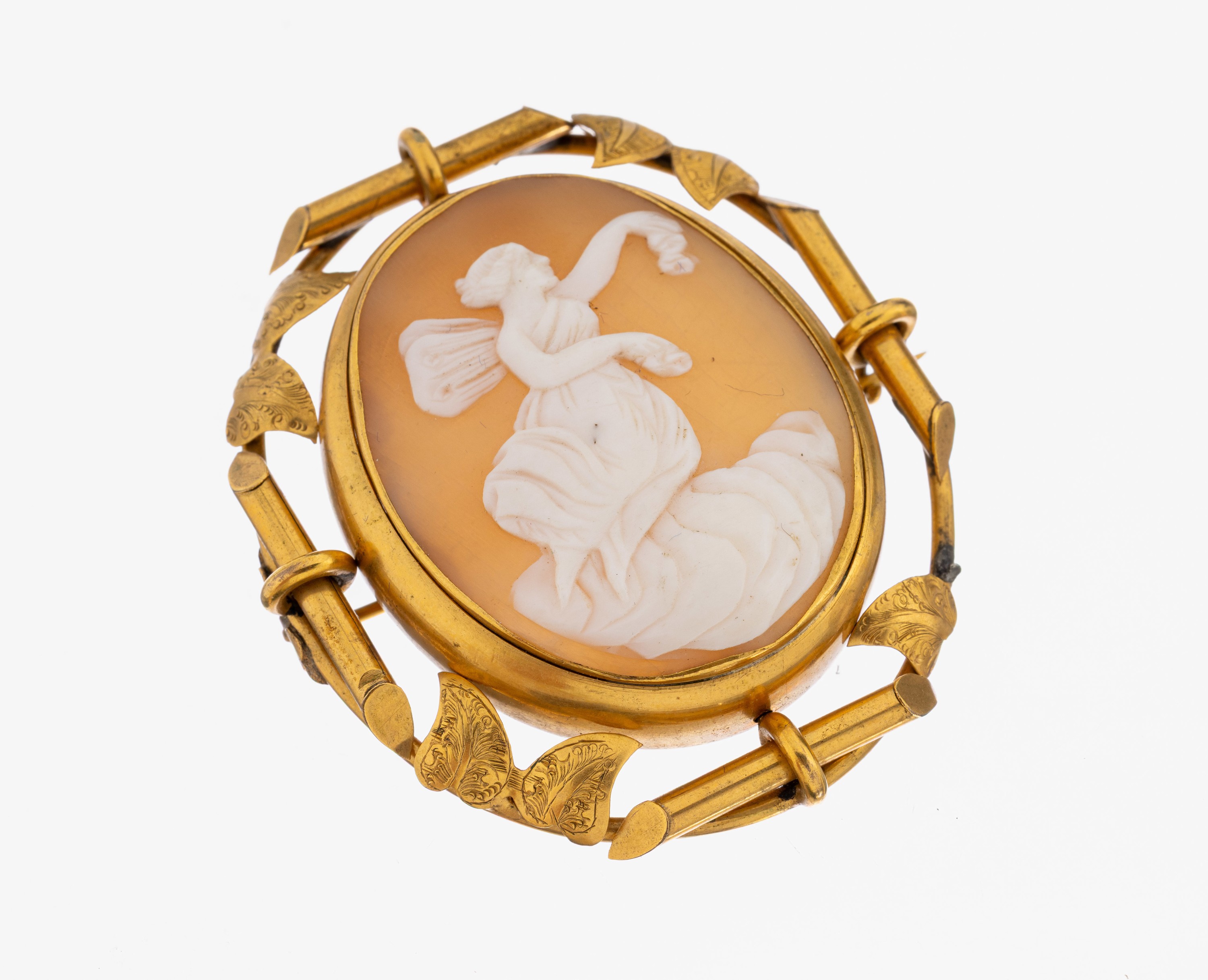 Image 27010264 - Kamee-Brosche, um 1890, Metall verg., mittig drehbares Element, Muschelkamee, ...