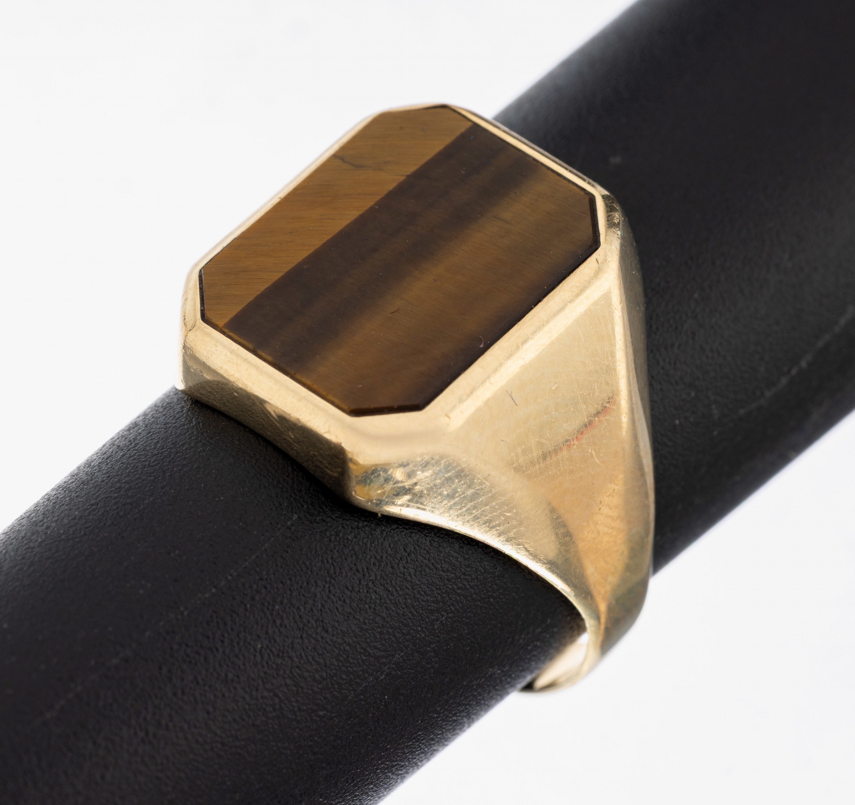 Image 27010276 - 14 kt Gold Tigeraugen-Ring, GG 585/000 gepr., oktagonale Tigeraugen-Platte, RW 66, ca. ...