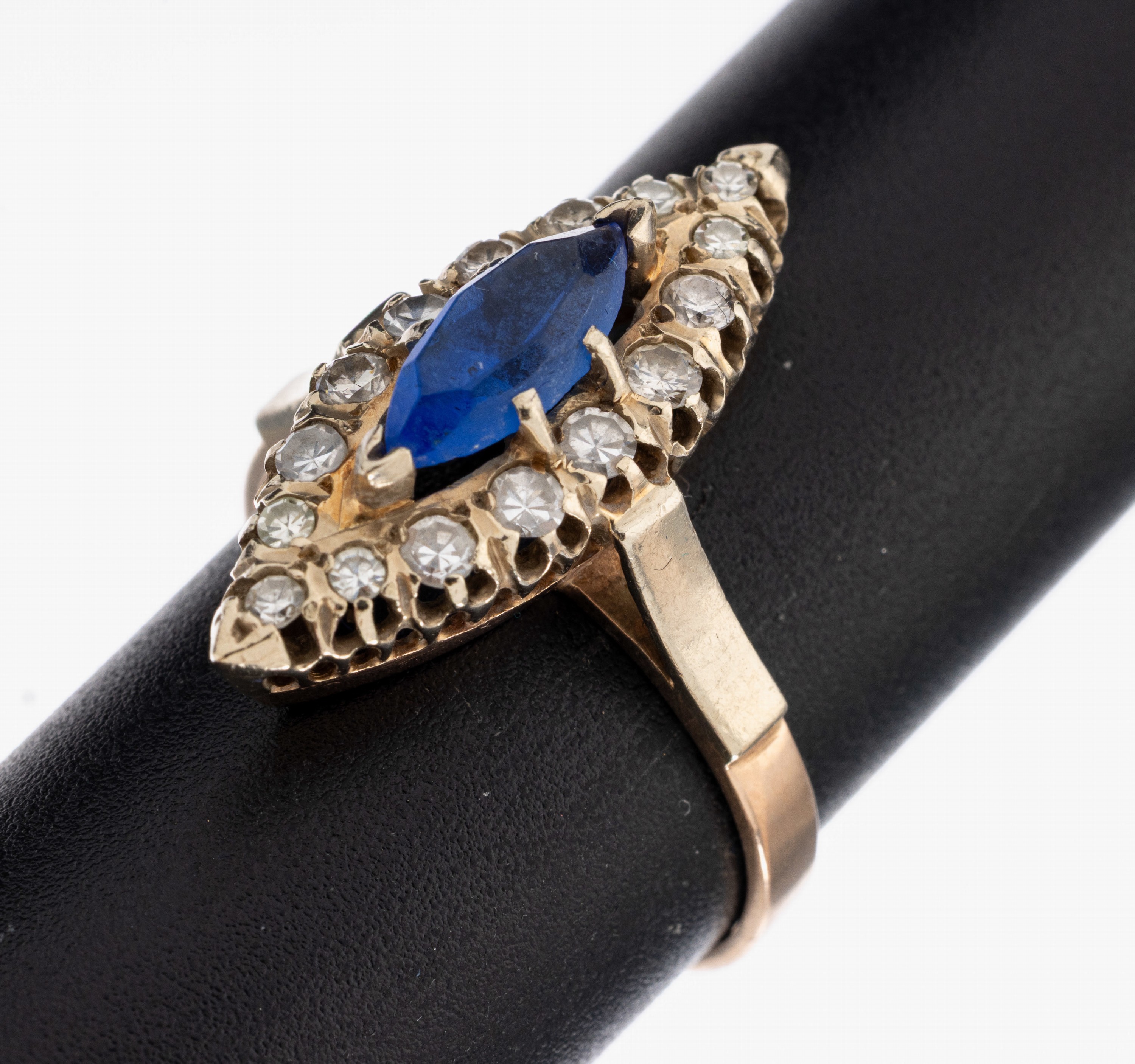 Image 27010492 - 14 kt Gold Farbstein-Diamant-Ring, Russland 1960er Jahre, GG 583/000, navettef. ...