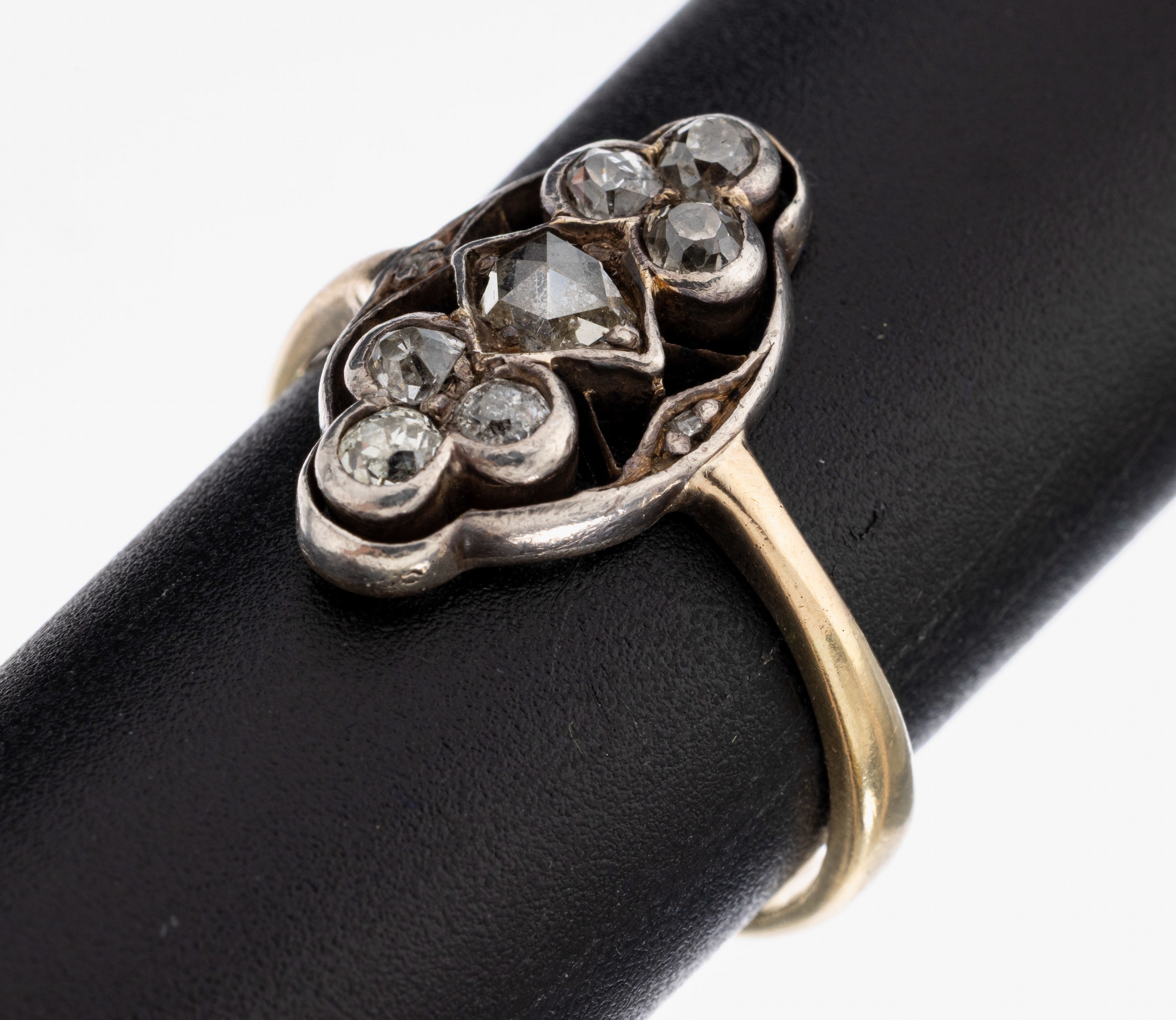 Image 27010601 - 14 kt Gold Diamant-Ring, GG 585/000 gepr., Ringkopf Silber aus älterem Zusammenhang um ...