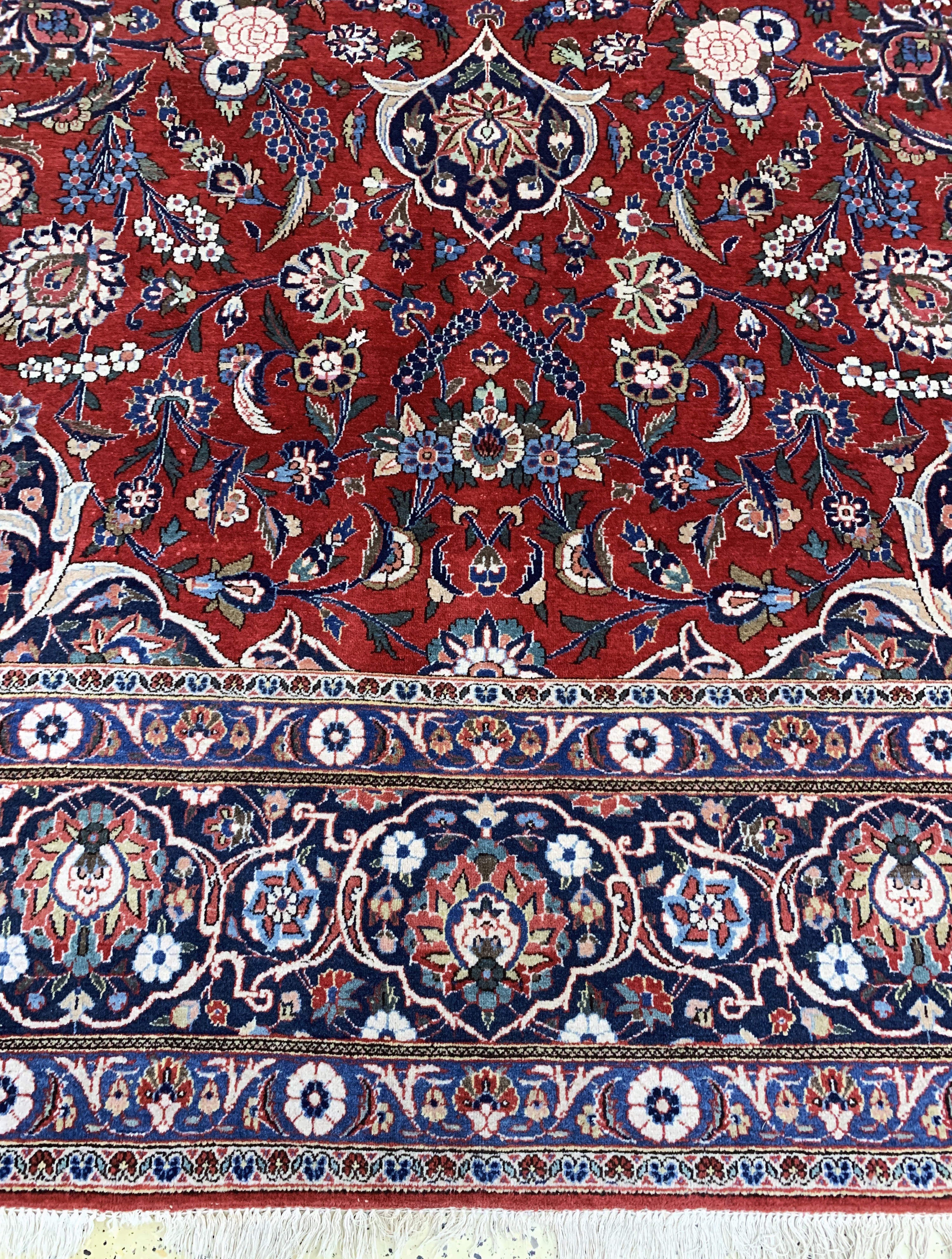 Detail b: Keschan, Persien, Mitte 20.Jhd, Wolle auf Baumwolle, ca. 500 x 330 cm, EHZ: 2-3
