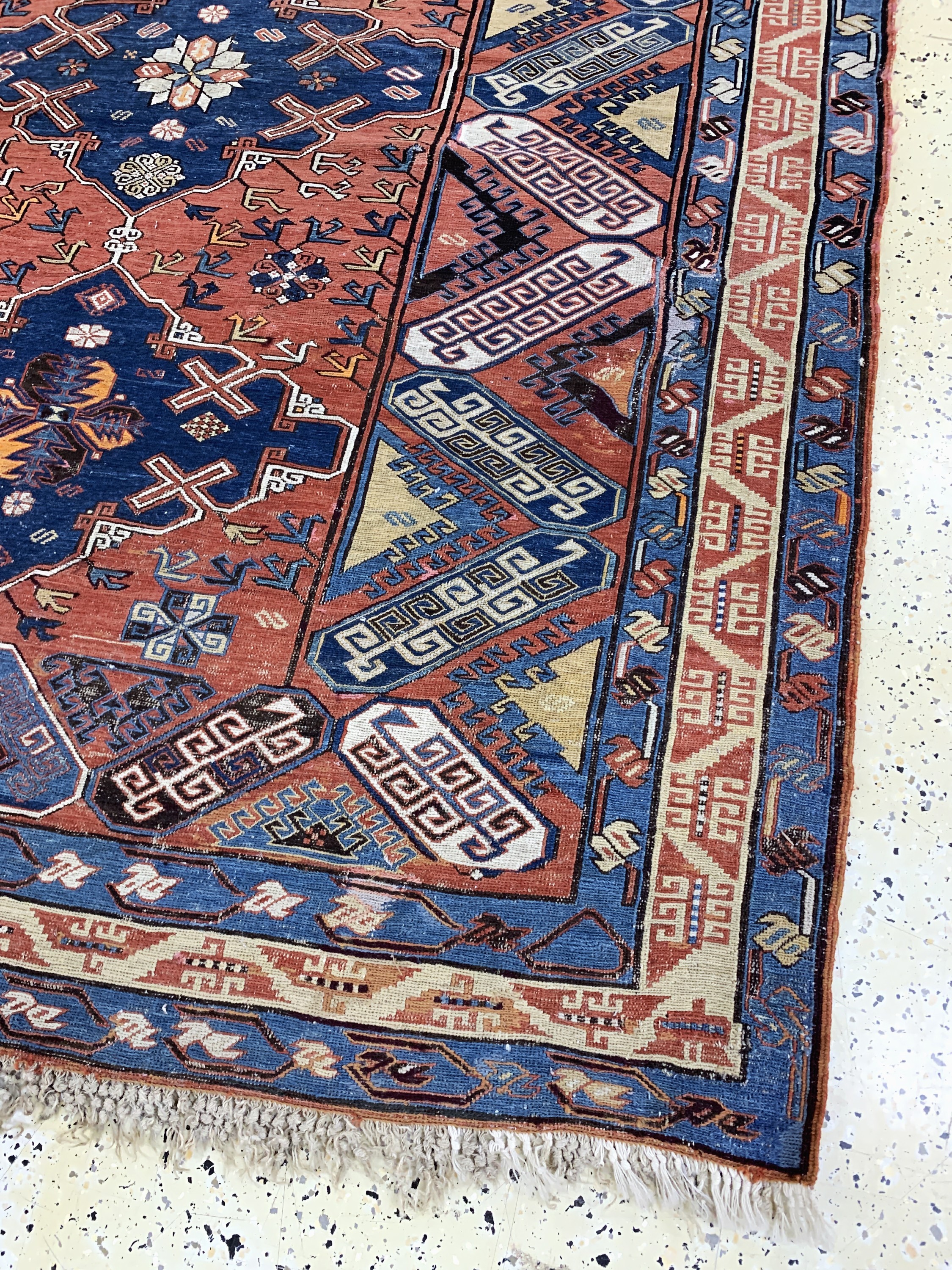 Detail f: Antiker Sumakh, Kaukasus, 19.Jhd, Wolle aufWolle, ca. 290 x 165 cm, EHZ: 2, (kleine Restaurierungen)