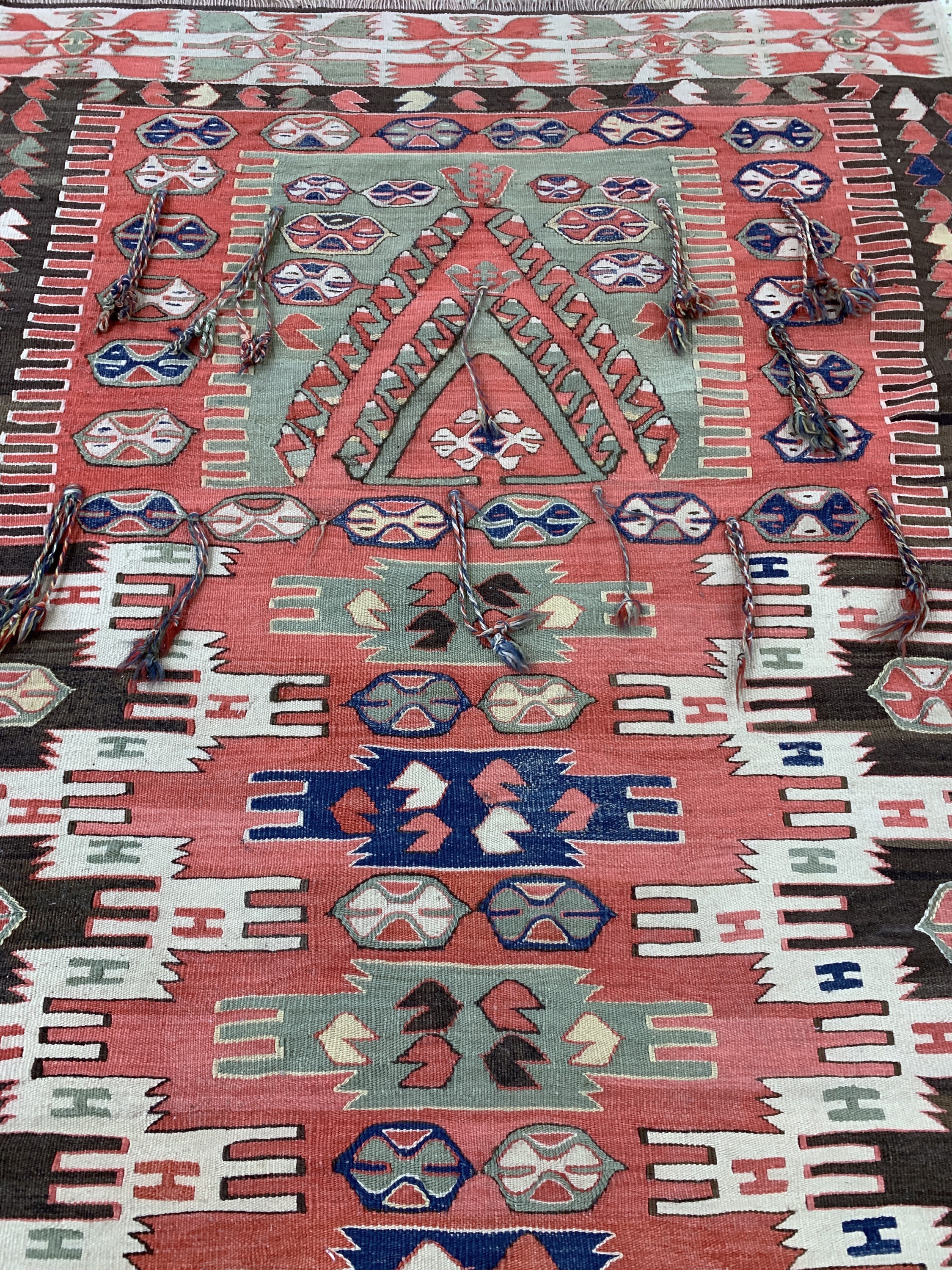 Detail b: Anatol Kelim, Türkei, Anfang 20.Jhd, Wolle auf Wolle, ca. 180 x 110 cm, EHZ: 2