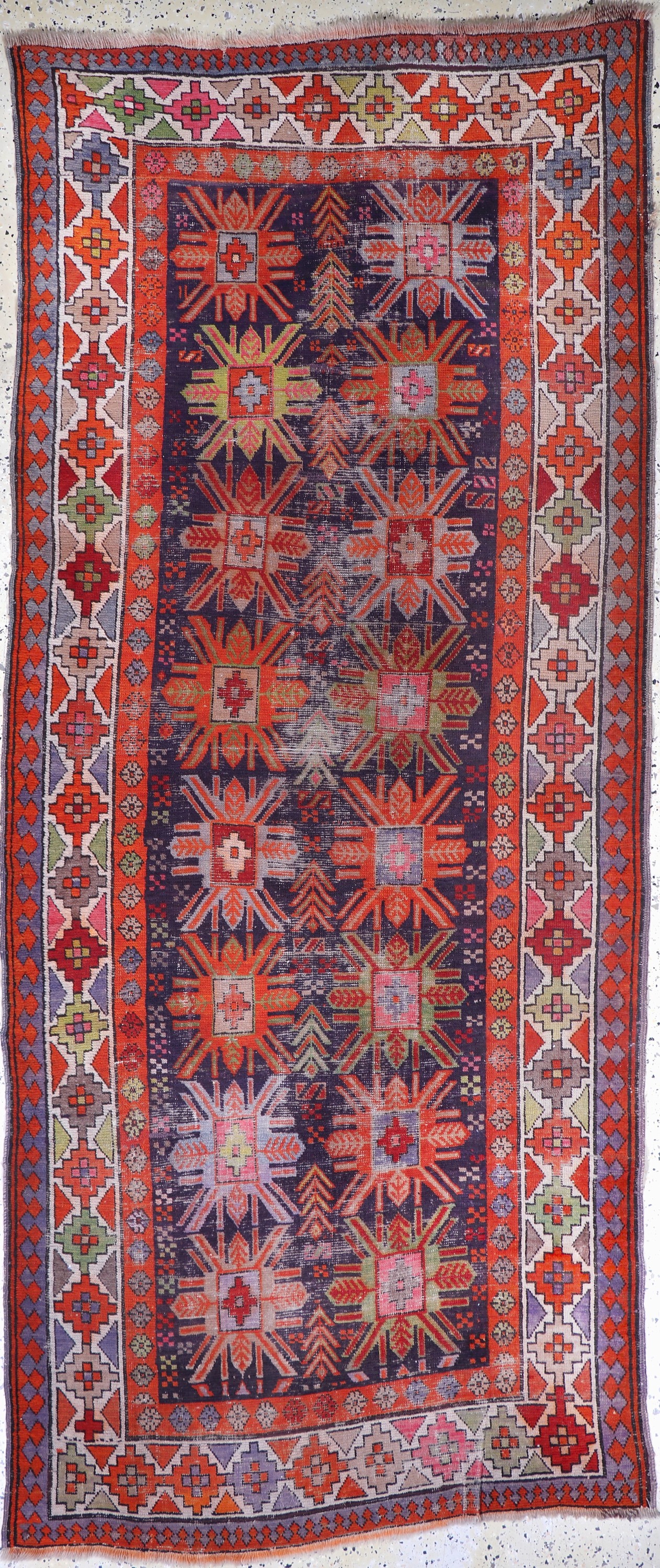 Antiker Kazak, Kaukasus, um 1900, Wolle aufWolle, ca. 270 x 120 cm, EHZ: 3-4