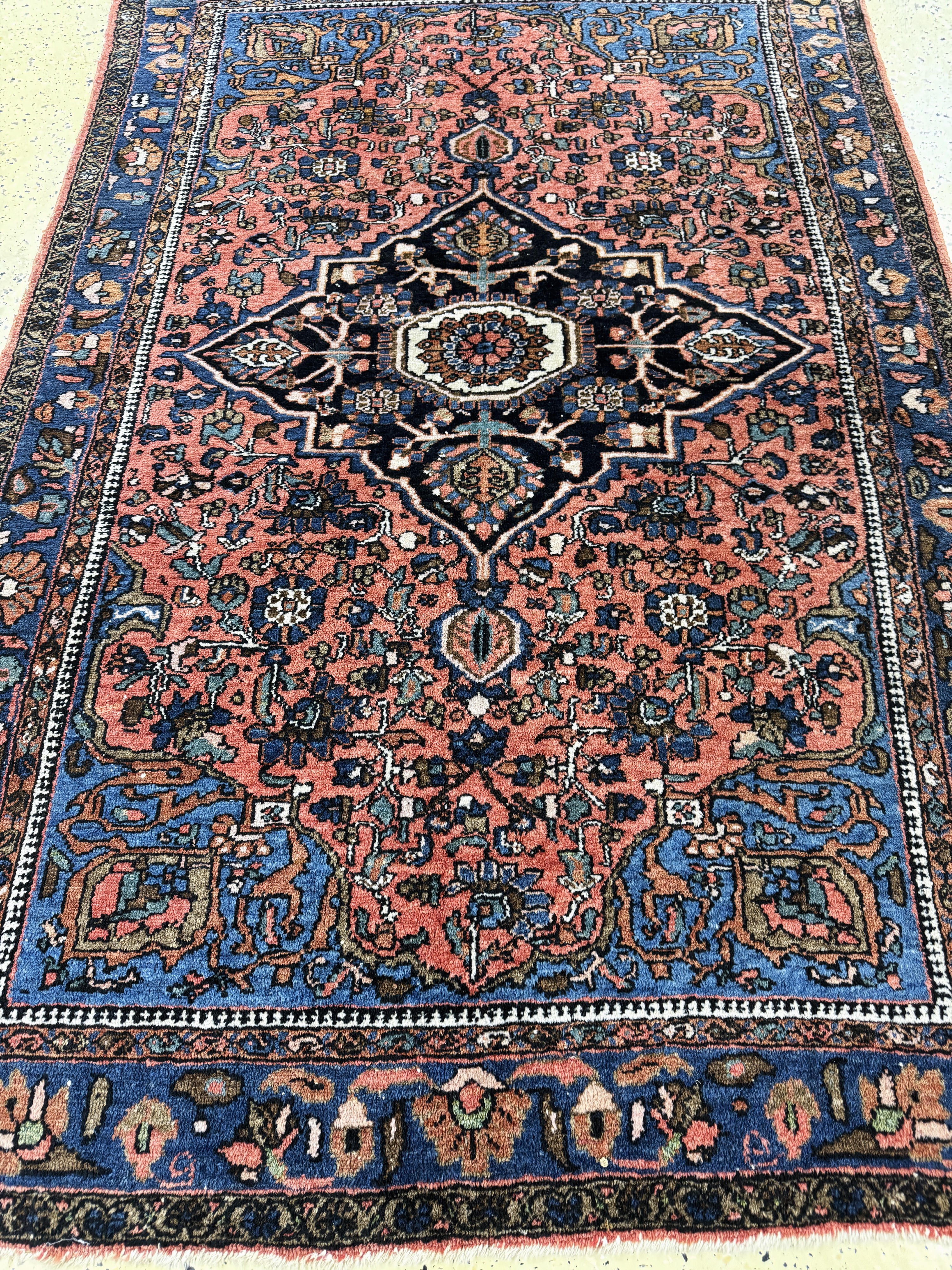 Detail d: Antiker Hamadan, Persien, um 1900, Wolle auf Baumwolle, ca. 205 x 140 cm, EHZ: 3