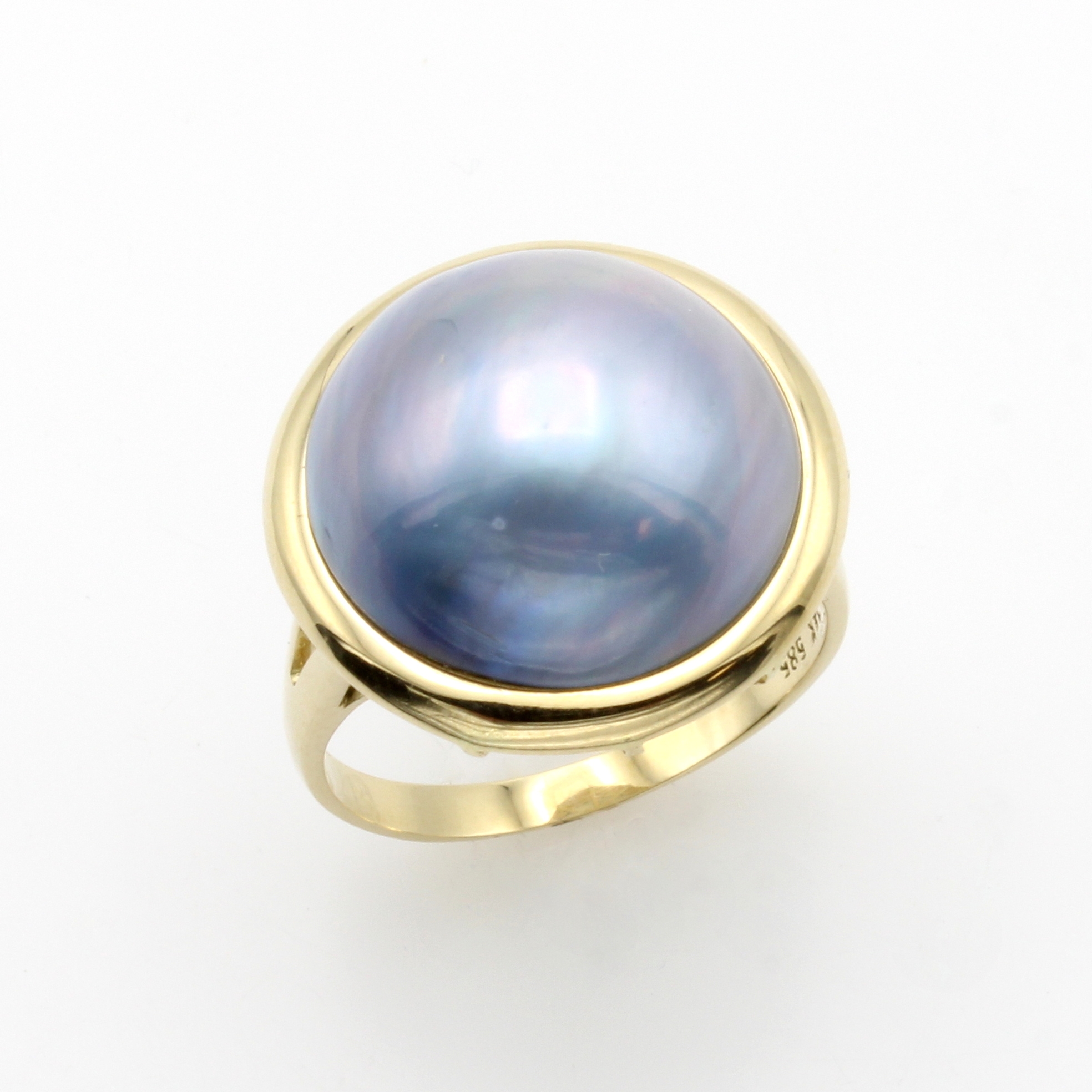 Image 27011268 - Ring mit Mabeperle, GG 585/000, D. Ringkopf ca. 16 mm, RW ca. 56 Schätzpreis: 1080, - ...