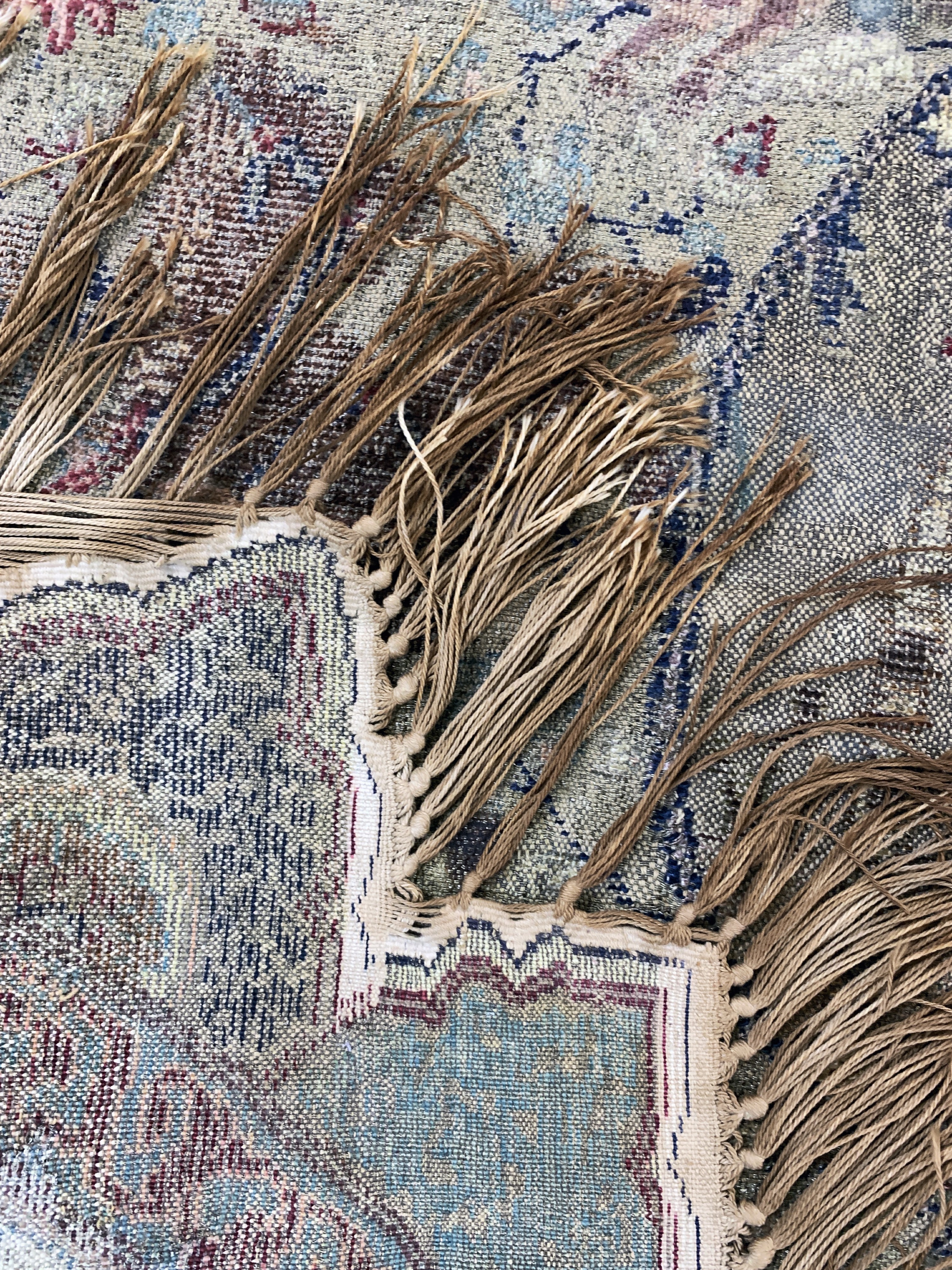 Detail f: Antiker Kayseri Türkei, "Metallbrokat", 19.Jhd, merzerisierte Baumwolle, ca. 130 x 145cm, EHZ: 3(Risse & Restaurierungen).