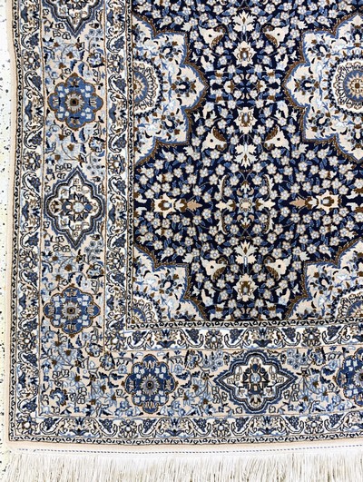 27011257e - Nain fein(9 La), Persien, Ende 20.Jhd, Korkwolle mit Seide, ca. 280 x 170 cm, ca. ...