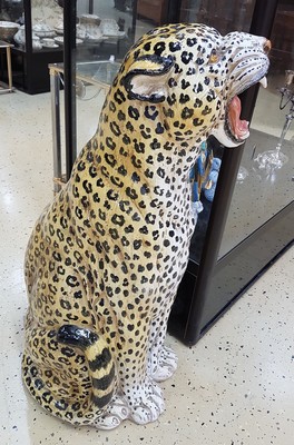 27011278f - Zwei lebensgroße Geparden, Italien, Keramik, wohl 1970er Jahre, handbemalt, H. 92/97 ...
