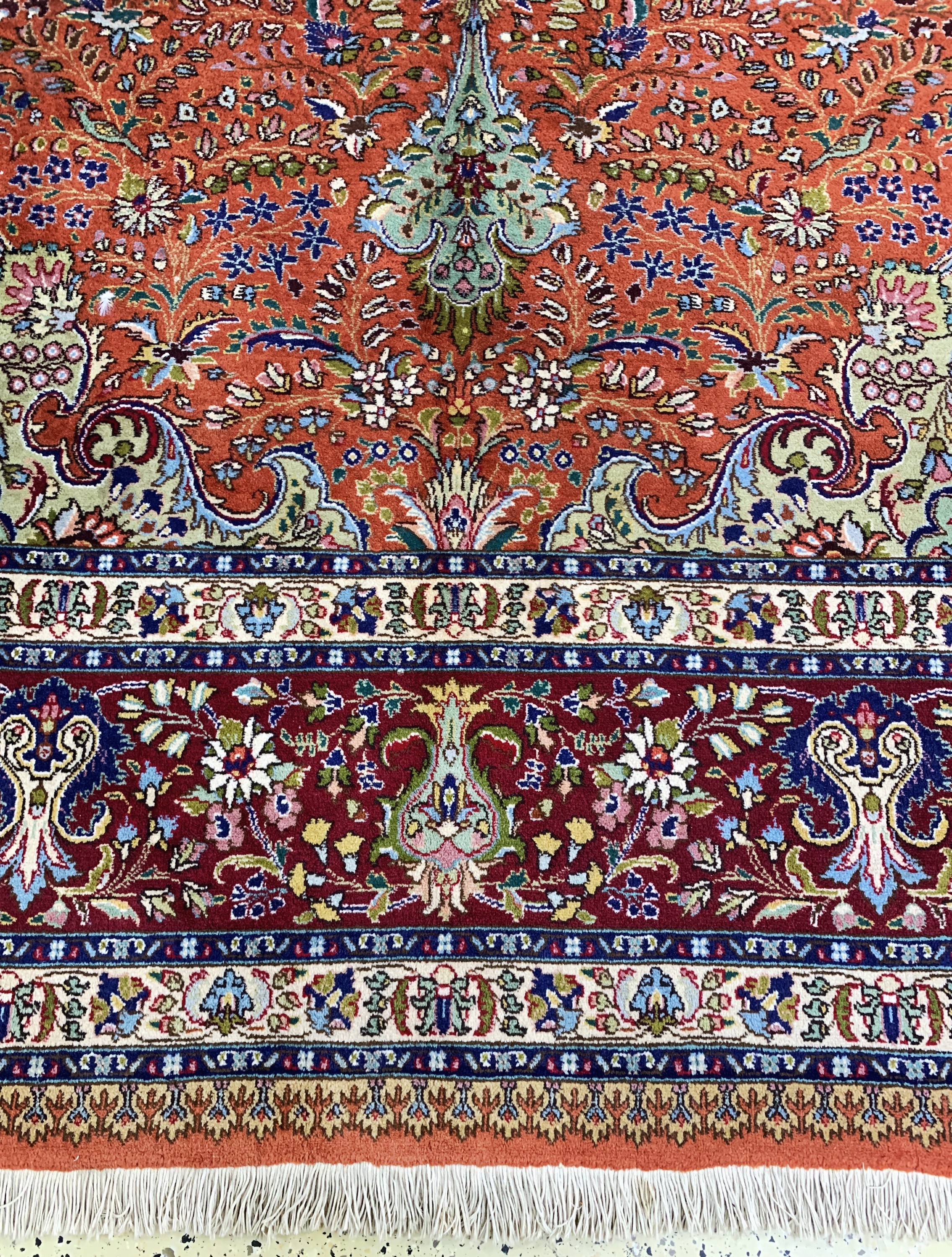 Detail b: Täbriz(40 Raj), Persien, Mitte 20.Jhd, Wolle auf Baumwolle, ca. 420 x 305 cm, EHZ: 2,(kleine restaurierungen)