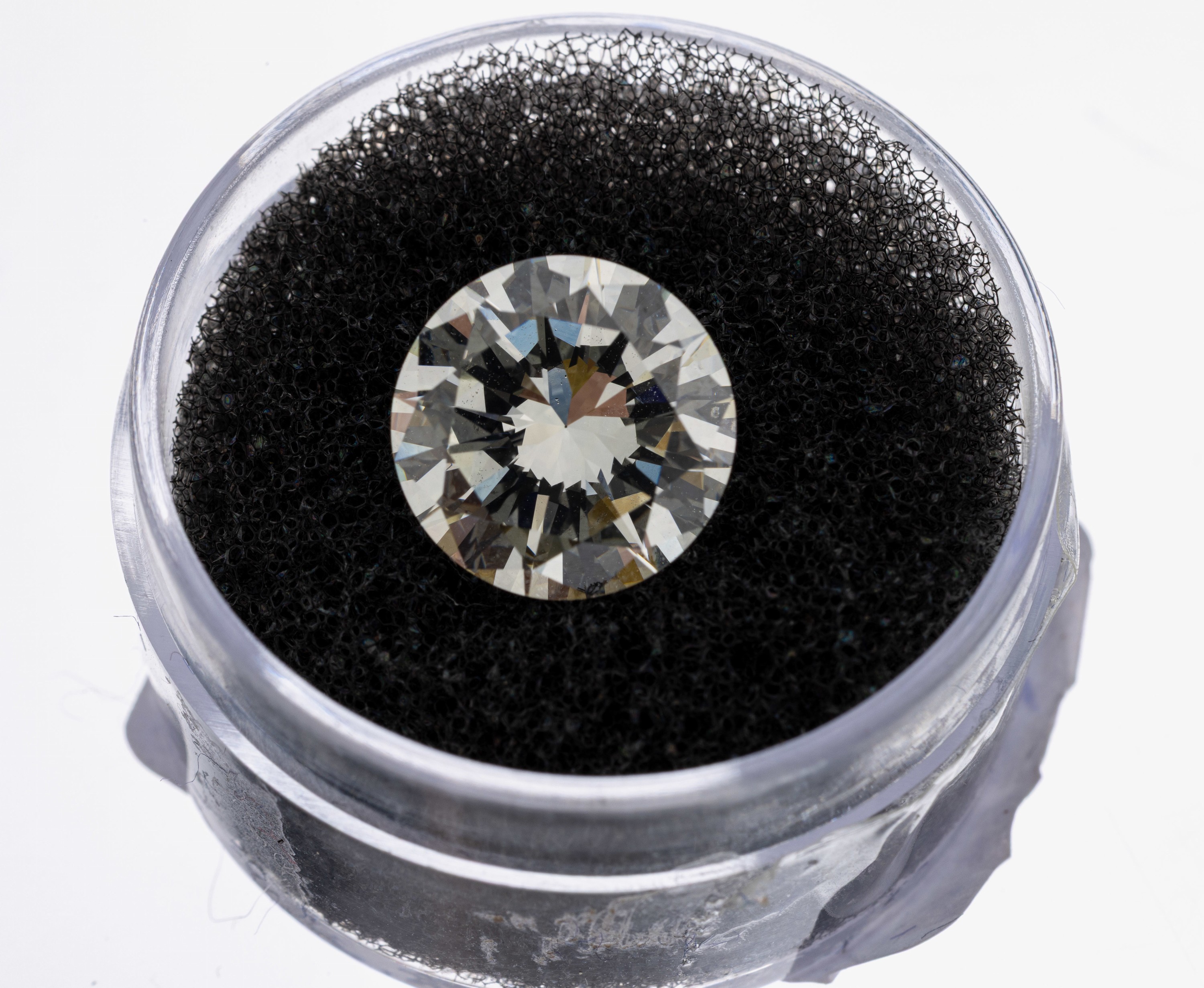 Image 27011474 - Loser Brillant 3.491 ct get.(M)-very light yellow/vs 1, Vorab-Graduierung DPL 06/25