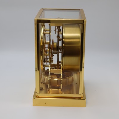 27011494c - Jaeger-LeCoultre Drehpendel-Tischuhr Atmos V Referenz 5800 Modell Classic, Schweiz um ...