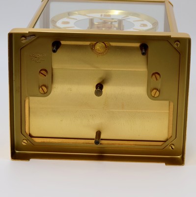 27011494d - Jaeger-LeCoultre Drehpendel-Tischuhr Atmos V Referenz 5800 Modell Classic, Schweiz um ...