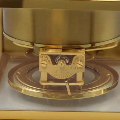 27011494e - Jaeger-LeCoultre Drehpendel-Tischuhr Atmos V Referenz 5800 Modell Classic, Schweiz um ...