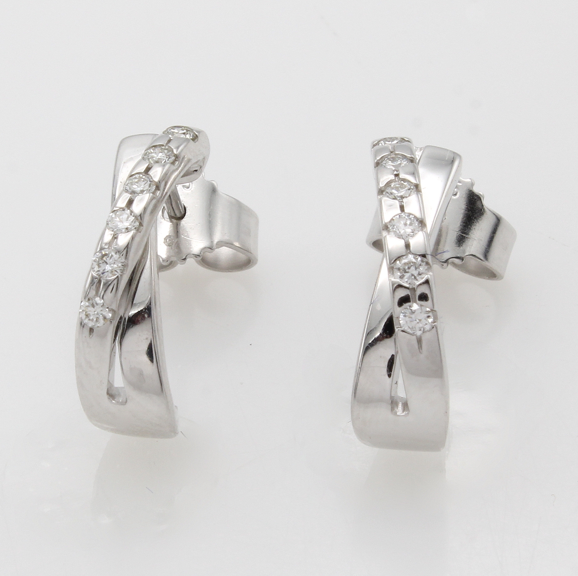 Image 27011527 - Paar Steckcreolen mit Brillanten, WG 585/000, Brill. zus. ca. 0.15 ct Weiß/si, 2-rhg., ...