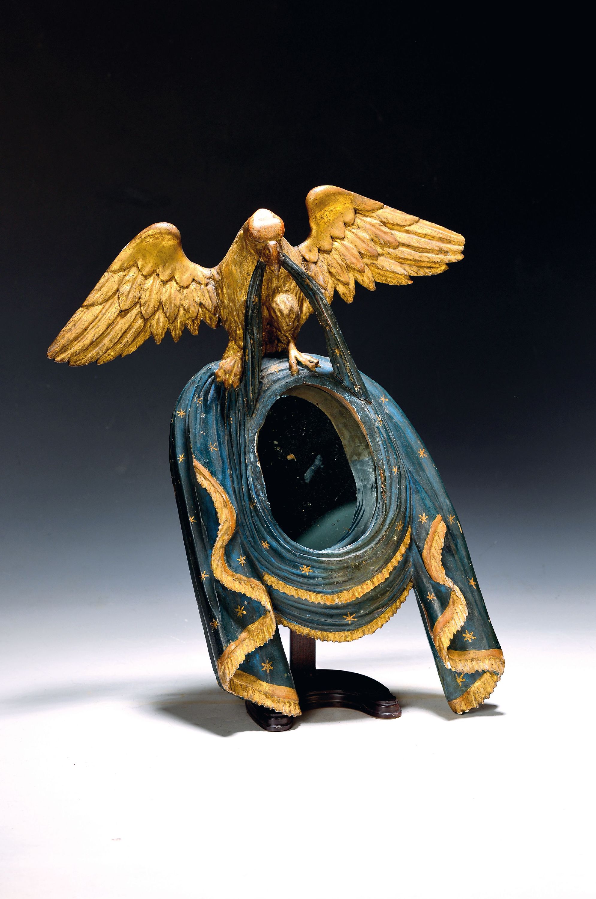 Image 27011554 - Schnitzerei, 18. Jh., wohl Lindenholz, Spiegeleinsatz später, bemalt und vergoldet, H. ...