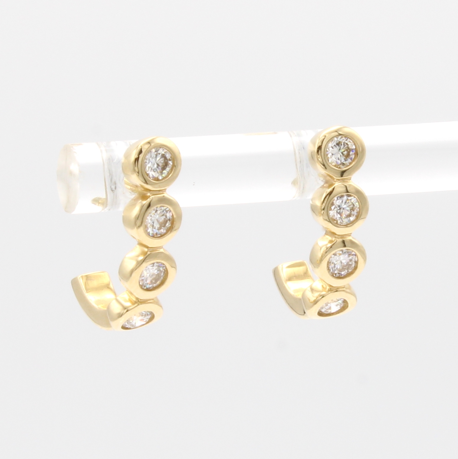 Image 27011558 - Paar Ohrstecker mit Brillanten, GG 585/000, Halbcreolen, 8 Brill. in Zargenfassungen ...