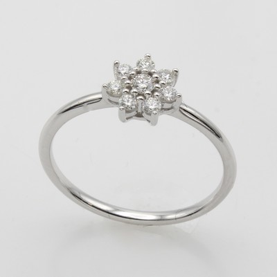 27011510a - Ring mit Brillanten, WG 585/000, Brill. zus. ca. 0.25 ct Weiß/lupenr., anged. Form ...