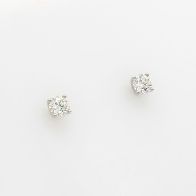 27011569a - Paar Ohrstecker mit Brillanten, Platin 950/000, 2 Brill. zus. ca. 0.70 ct ...