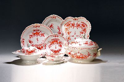 Image Extensive dinner service, Meissen, 1930s, for 12 people, Indian coral, heightened with ...