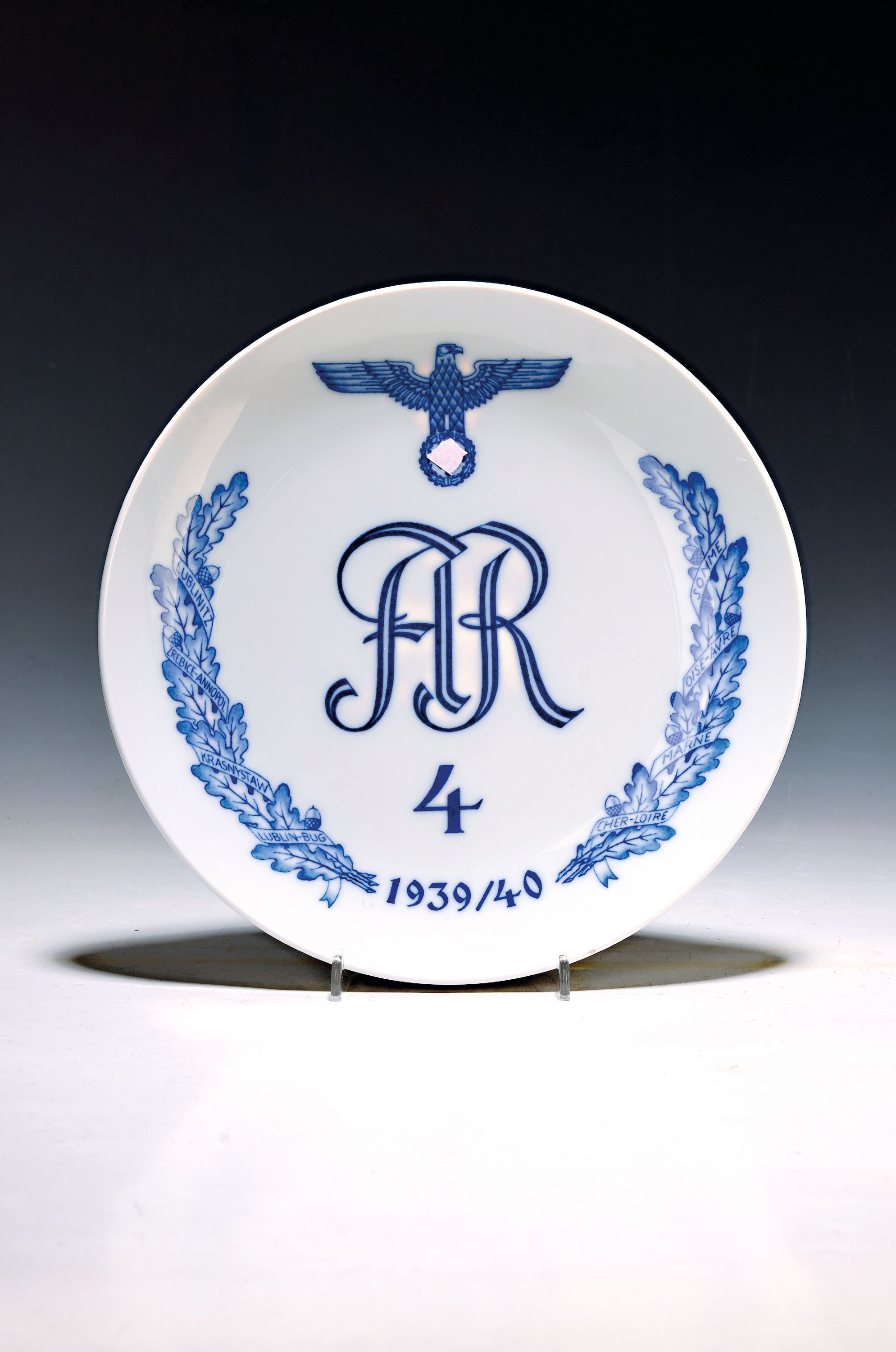 Image 27011608 - Regimentsteller, Artillerieregiment 4, 1939/40, Meissen, Porzellan, unterglasurblaue ...