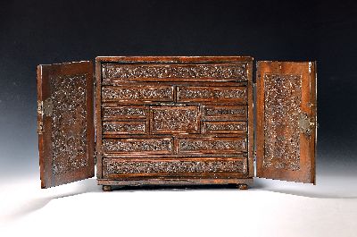 Image Kabinett mit Jagdthemen bzw. Großwildtieren, Barock, 17./18. Jh., Obstholz gebeizt, ...