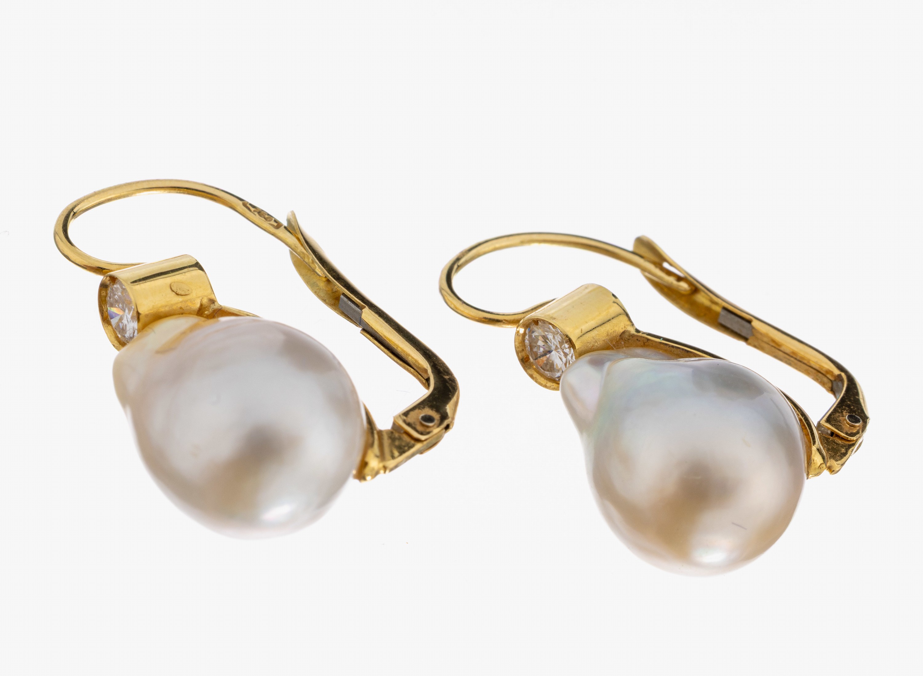 Image 27011718 - Paar 18 kt Gold Perl-Brillant-Ohrhänger, GG750/000, 2 unrunde Südseezuchtperlen, D. ...