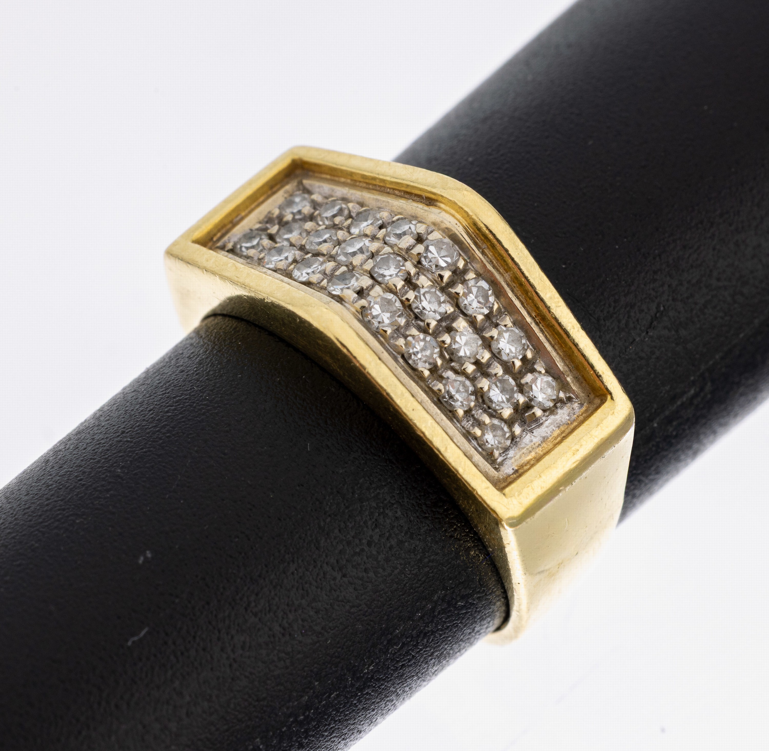 Image 27011727 - 18 kt Gold Diamant-Ring, GG/WG 750/000, 23 in WG gefasste 8/8-Diamanten zus. ca. 0.23 ...