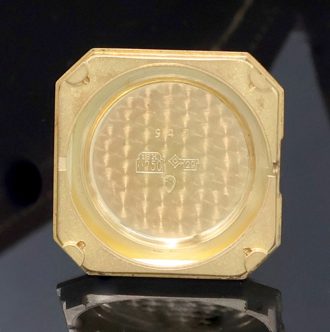 Detail h: CARTIER Paris seltene, große Armbanduhr Ceinture "Jumbo", Automatik, Frankreich/Schweiz um 1970, Boden seitl. 4- fach verschr., orig. ...