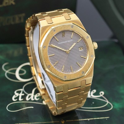 27011707b - AUDEMARS PIGUET ikonische Herrenarmbanduhr Serie Royal Oak in GG 750/000 Referenz 56175BA ...