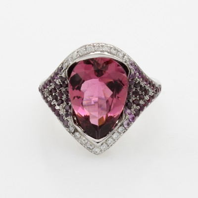 Image Ring mit Turmalin, Saphiren und Brillanten, WG 750/000, rosa Turmalin ca. 4.94 ct, 25 ...