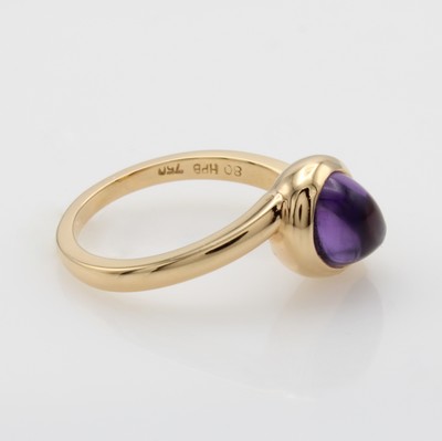 27011773a - Ring mit Amethyst, RG 750/000, tropfenförm. Amethystcabochon ca. 2.23 ct, RW ca. 54