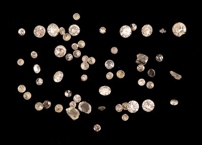 Image Lot lose Diamanten und Brillanten zus. ca. 3.37 ct Weiß-get.Weiß/p, Ausfassware ...