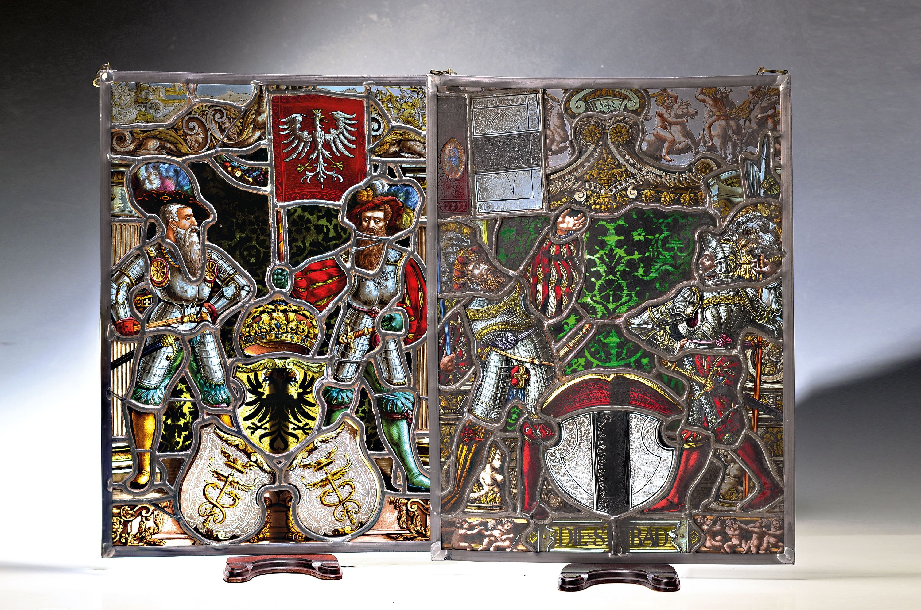 Image 27012322 - Zwei Bleiverglasungen, Bleiglasfenster,, Historismus, um 1880, Renaissancedarstellungen ...