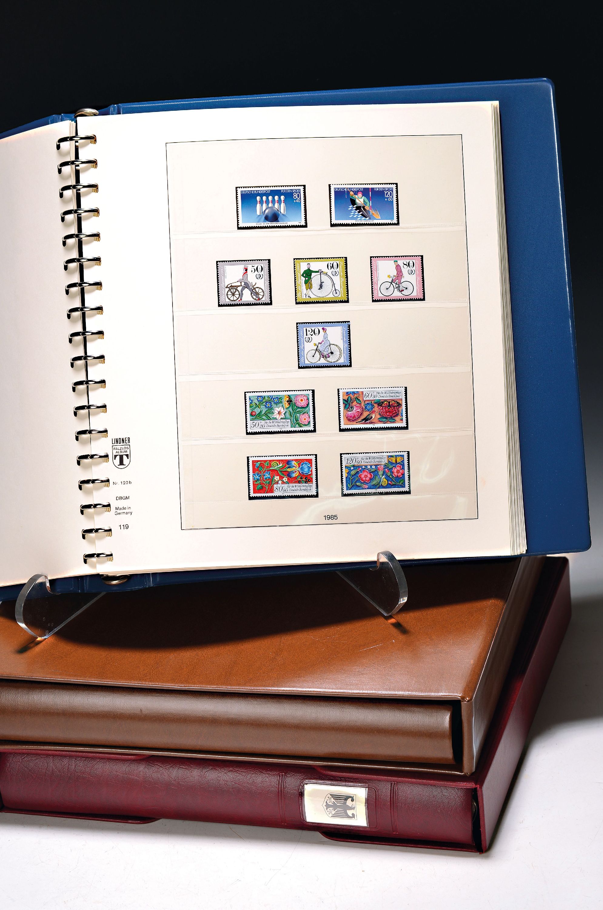 Image 27012810 - Briefmarkensammlung BRD, 1946 bis 2002, in 8 Vordruckalben, postfrisch, 1960 bis 2002 ...