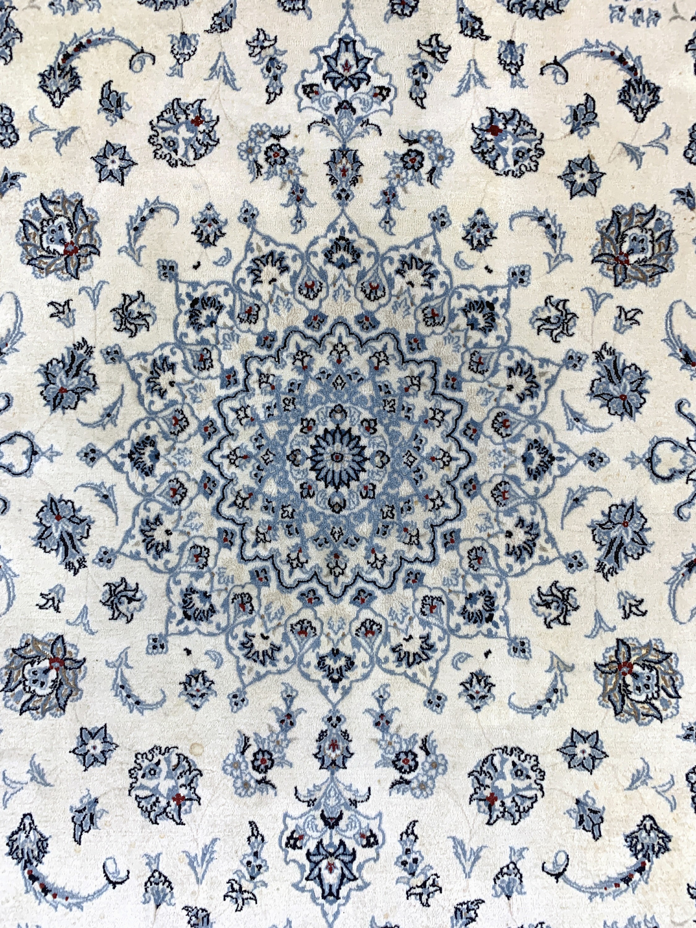 Detail g: Nain fein(9 La), Persien, Ende 20.Jhd, Korkwolle mit Seide, ca. 263 x 222 cm, Reinigungsbedürftig, EHZ: 2