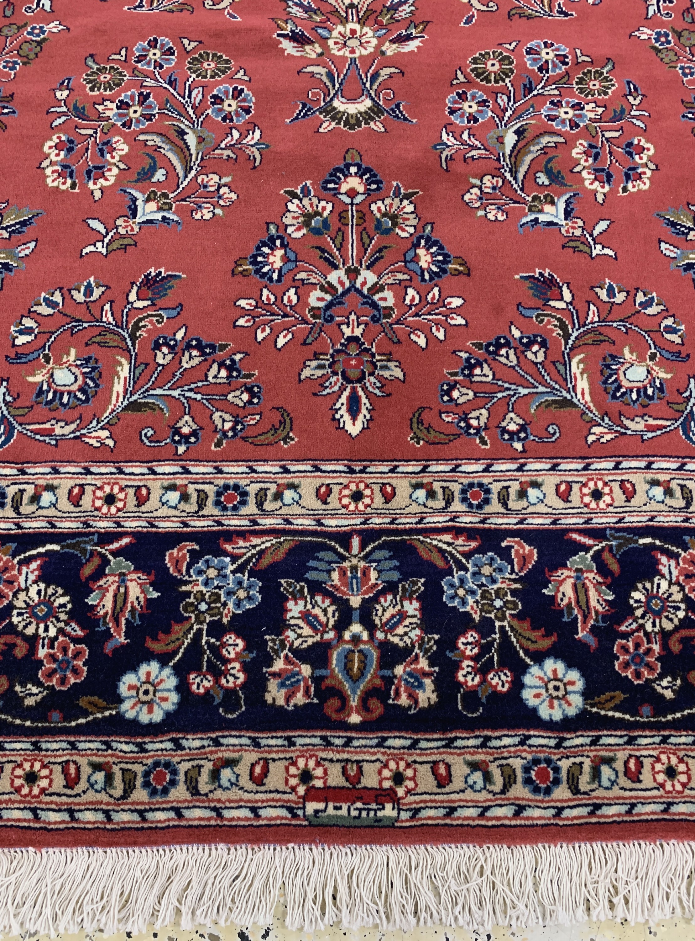 Detail h: Sarogh, Persien, Ende 20.Jhd, Wolle auf Baumwolle, ca. 300 x 210 cm, EHZ:(nahezu neuwertig).