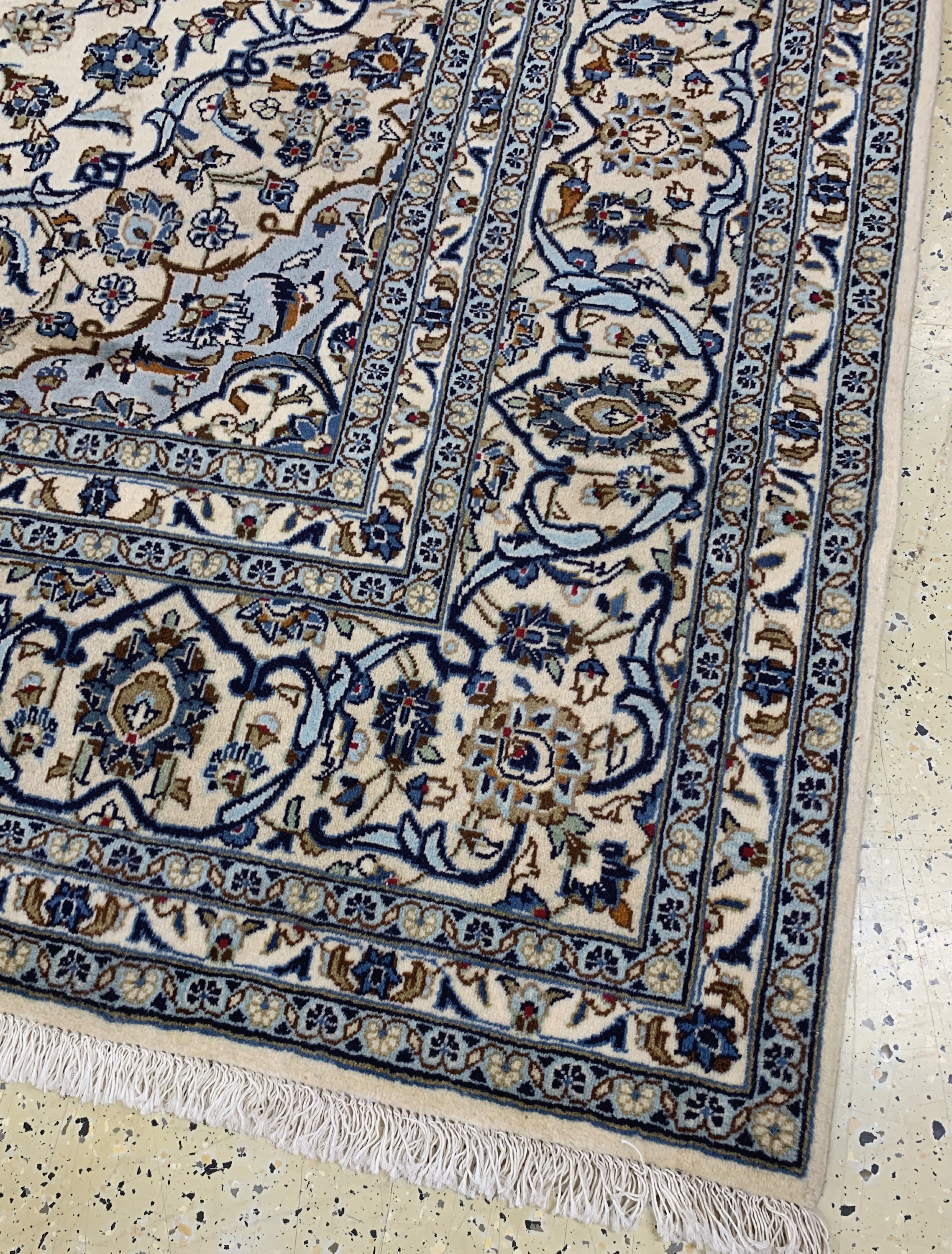Detail f: Keschan, Persien, Ende 20.Jhd, Wolle auf Baumwolle, ca. 353 x 250 cm, EHZ:(nahezu neuwertig)