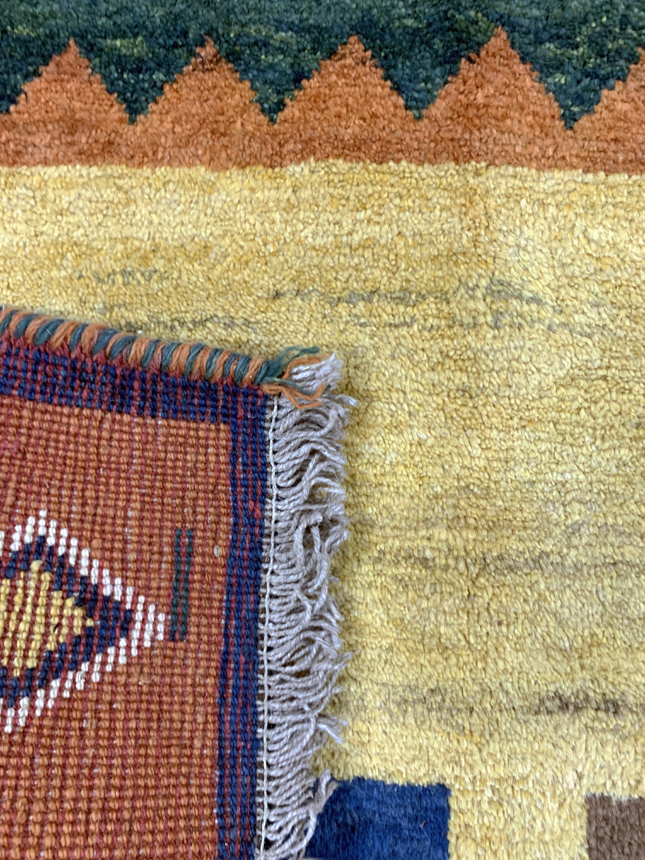 Detail g: Gabbeh alt, Persien, Mitte 20.Jhd, Wolle auf Wolle, ca. 200 x 210 cm, EHZ: 2