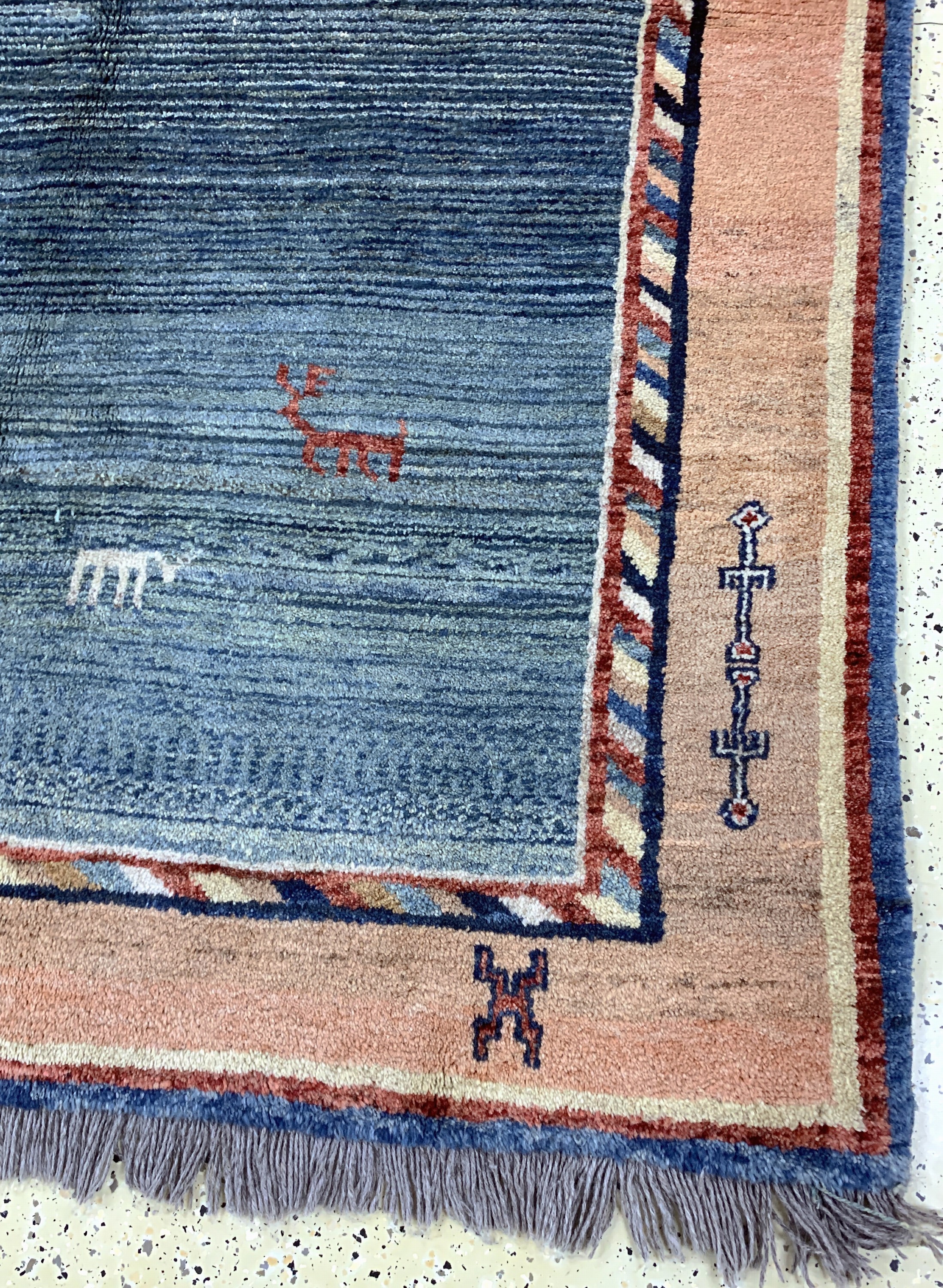 Detail a: Gabbeh alt, Persien, Mitte 20.Jhd, Wolle auf Wolle, ca. 210 x 183 cm, EHZ: 2