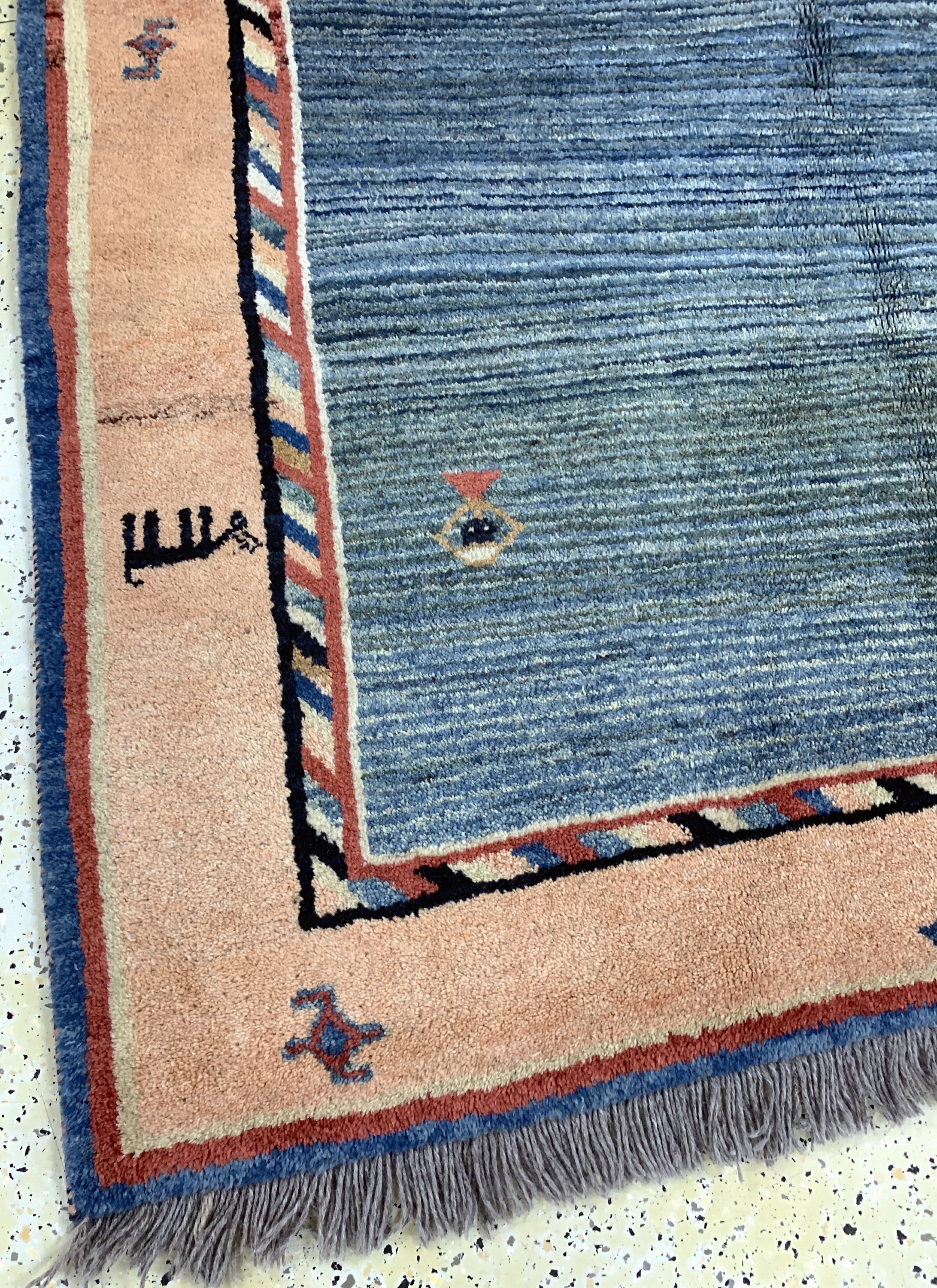 Detail d: Gabbeh alt, Persien, Mitte 20.Jhd, Wolle auf Wolle, ca. 210 x 183 cm, EHZ: 2